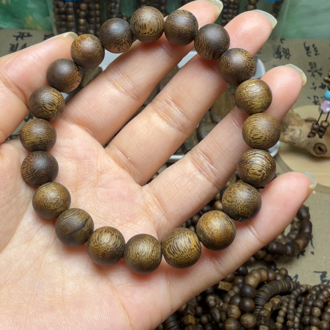 沉香沉香碎屑卡1.0。 单圈