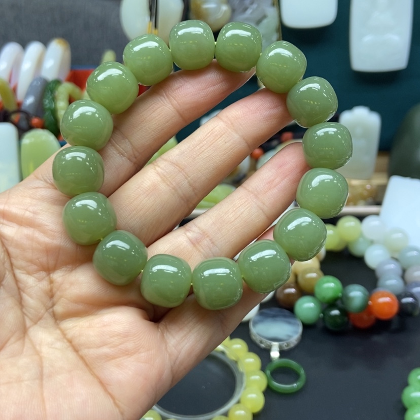 【闪购商品】未镶嵌手链和田玉