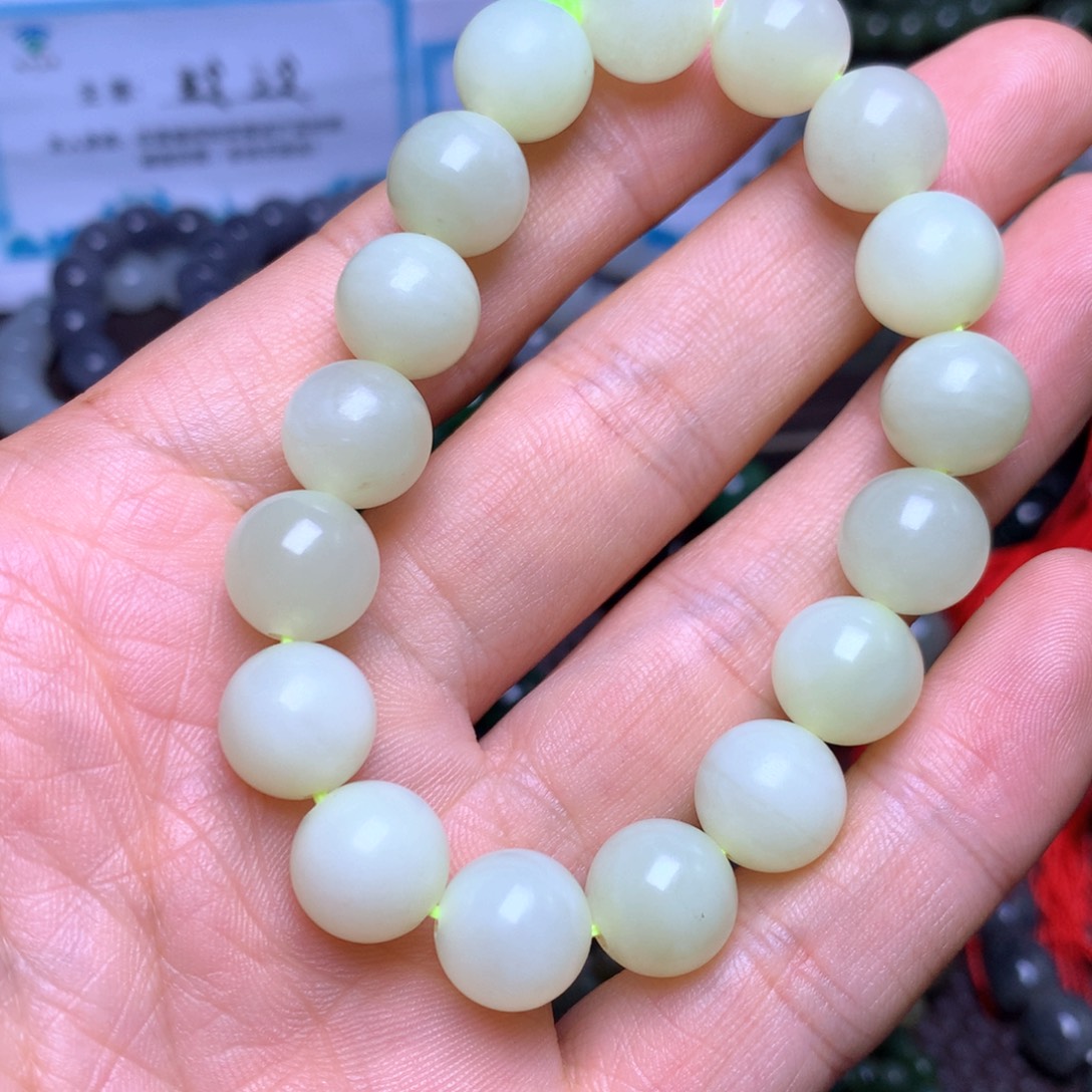 和田玉未镶嵌手链12