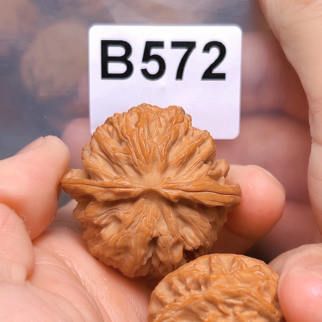 文玩核桃吊坠42苹果园