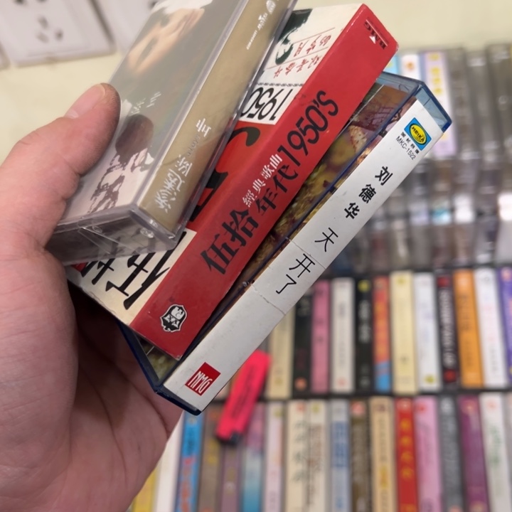 䨻***䨻大哥专拍链接…………