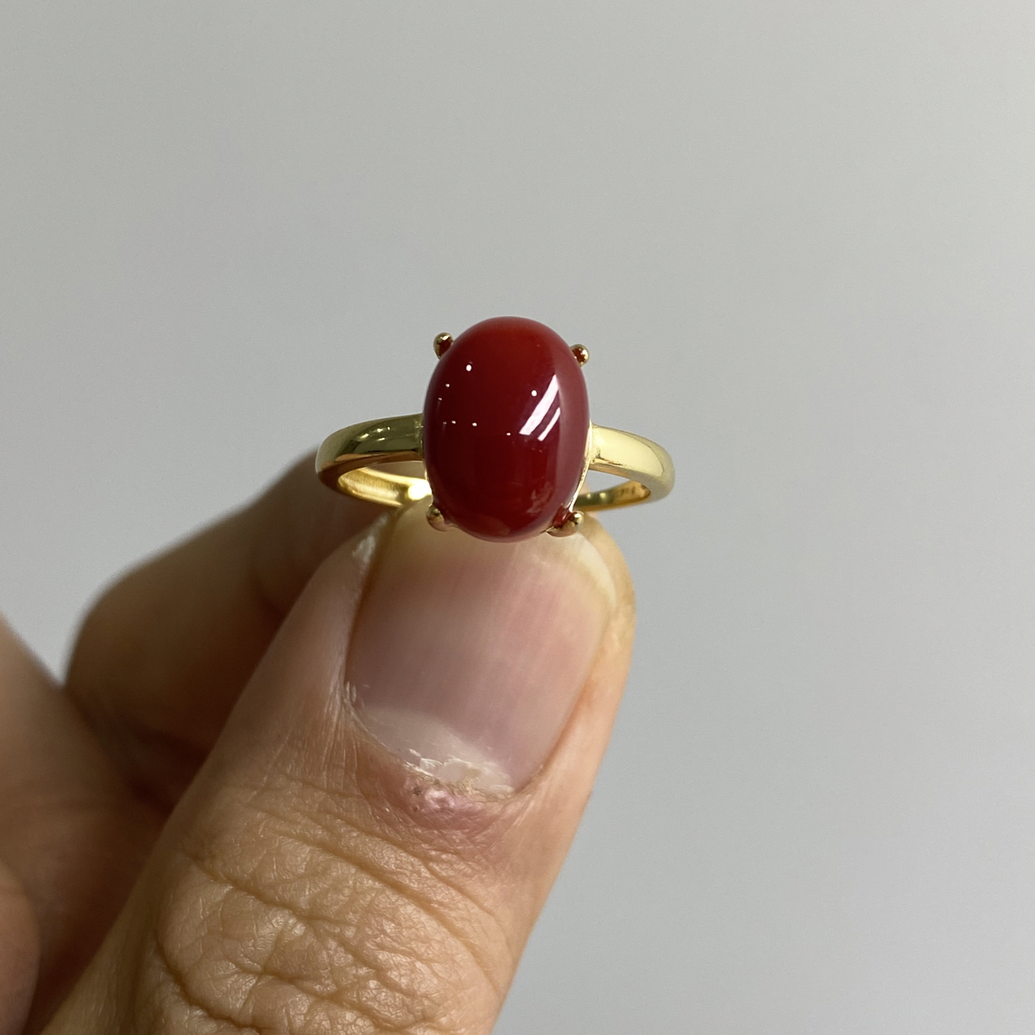 天然阿卡牛血珊瑚精美镶嵌戒指女款