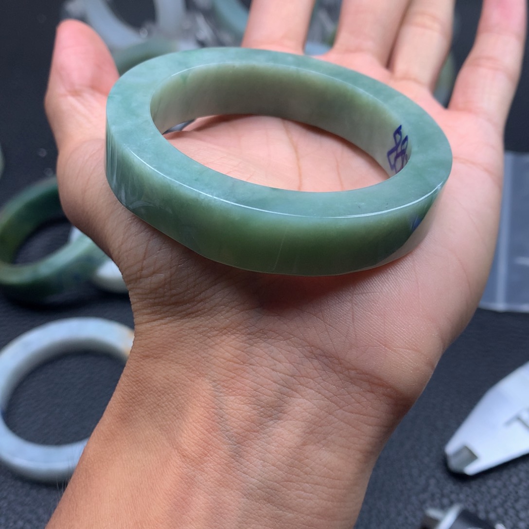 定制翡翠天然翡翠未镶嵌