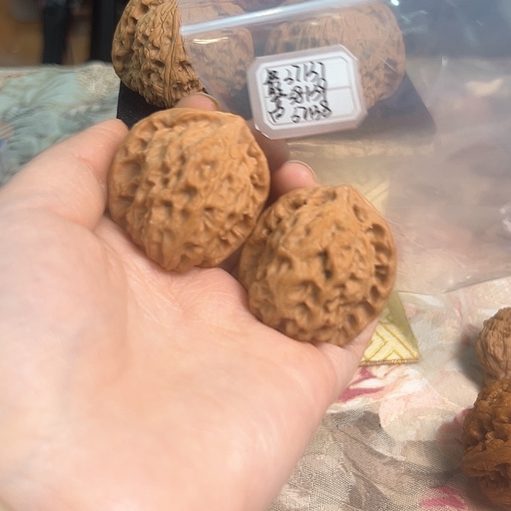 文玩核桃把件非嫁接北京