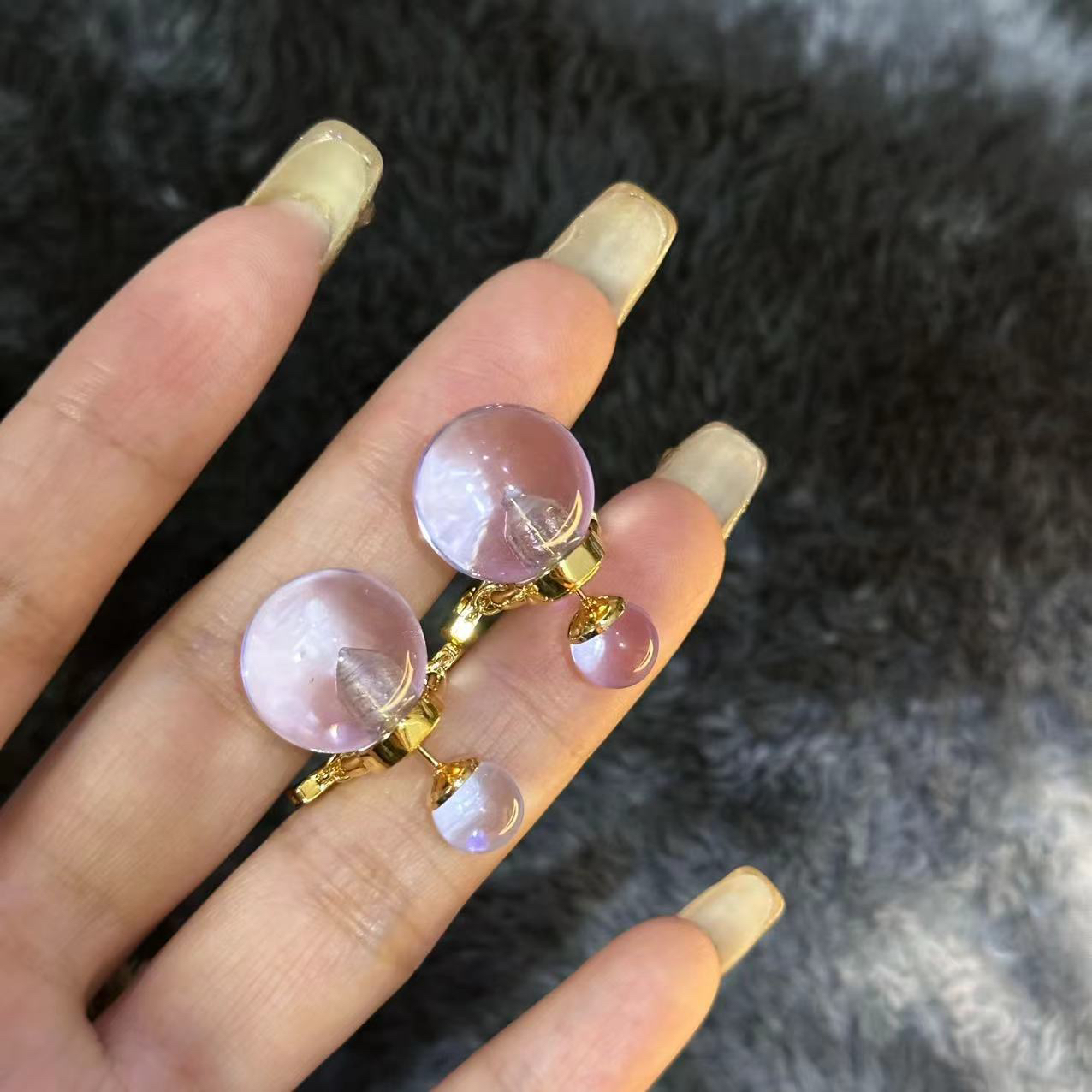 铜合金耳饰 D字母流苏冰透耳饰-67342