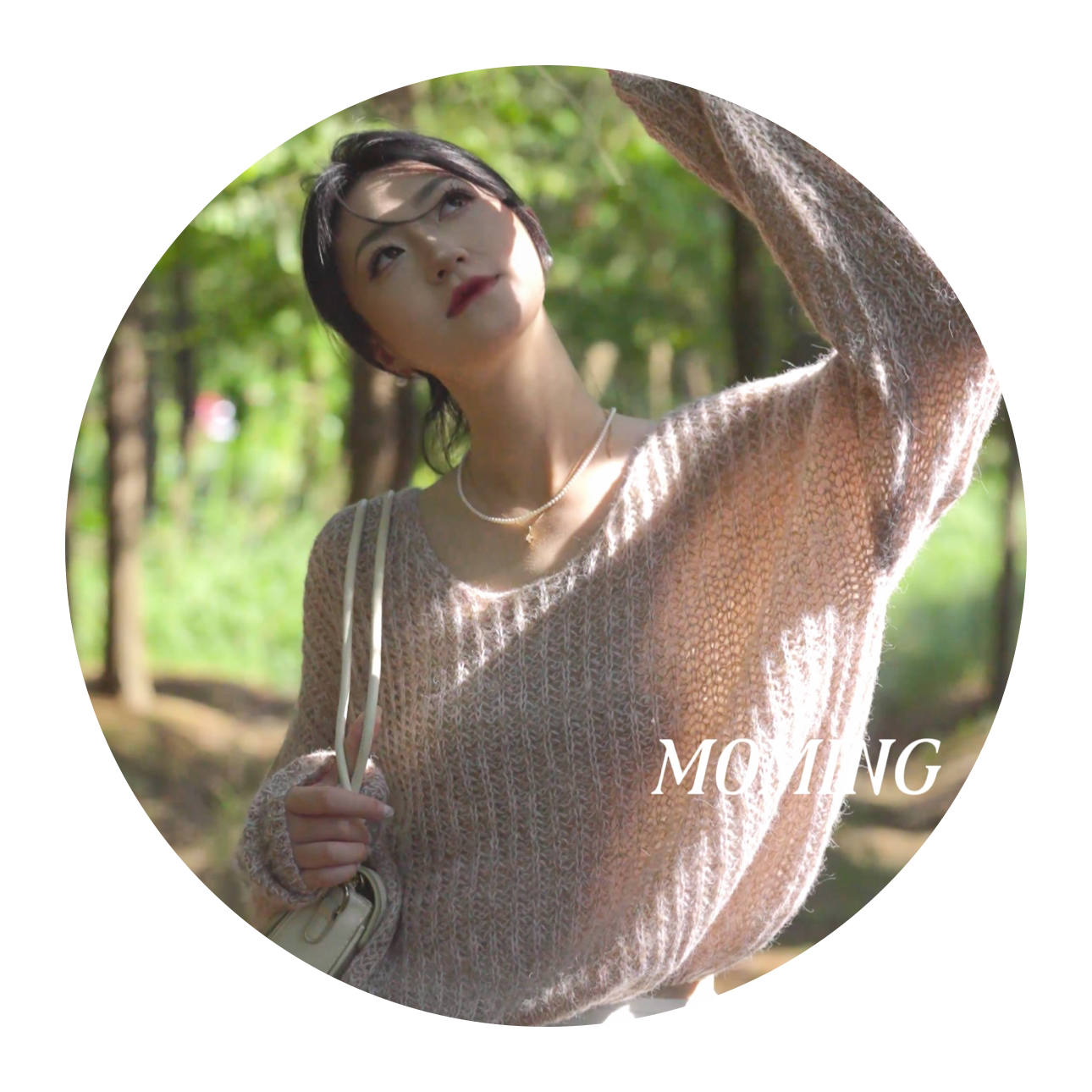 MOMING秋新品 秋日花田 重工定制纱线花色混彩纱松紧v领粗针毛衣