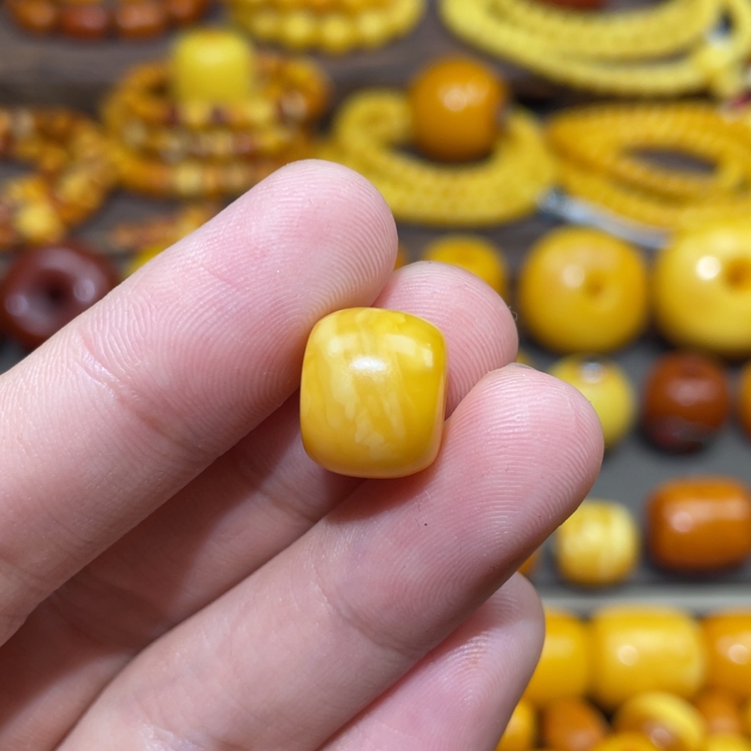 坏***坏蜜蜡未镶嵌裸石墩子