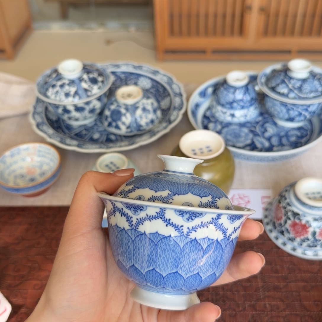 瓷片青花瓷器的制作工艺与工艺等方面都