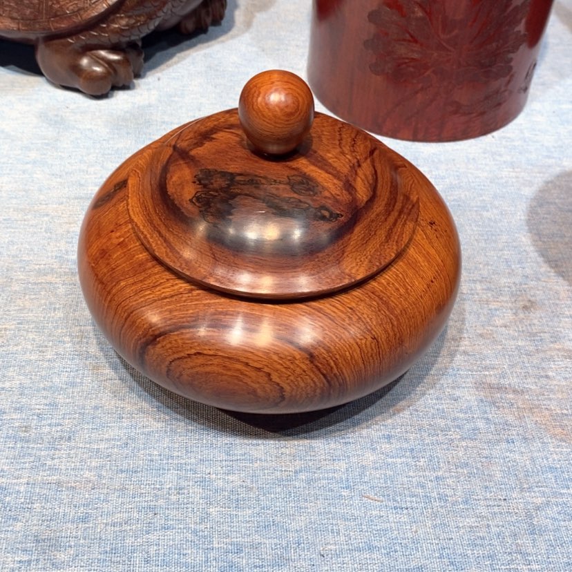 【闪购商品】黄花梨/降香黄檀陶****。海黄