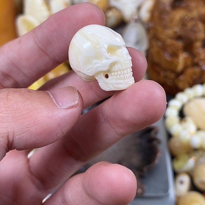 琥珀裸石未镶嵌王*我