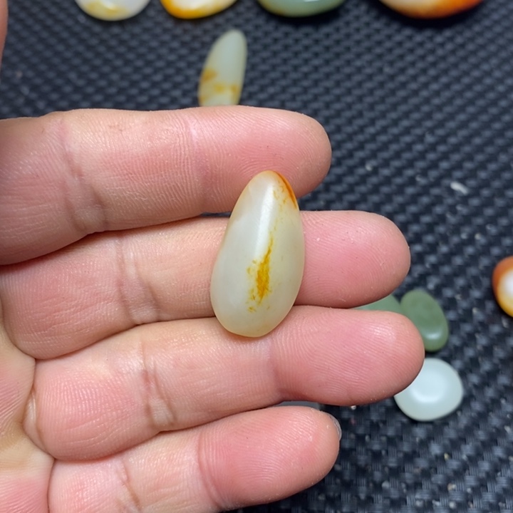 和田玉（白玉）珠宝奇石未镶嵌