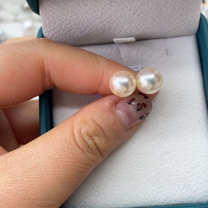 海水珍珠耳饰18K金镶嵌