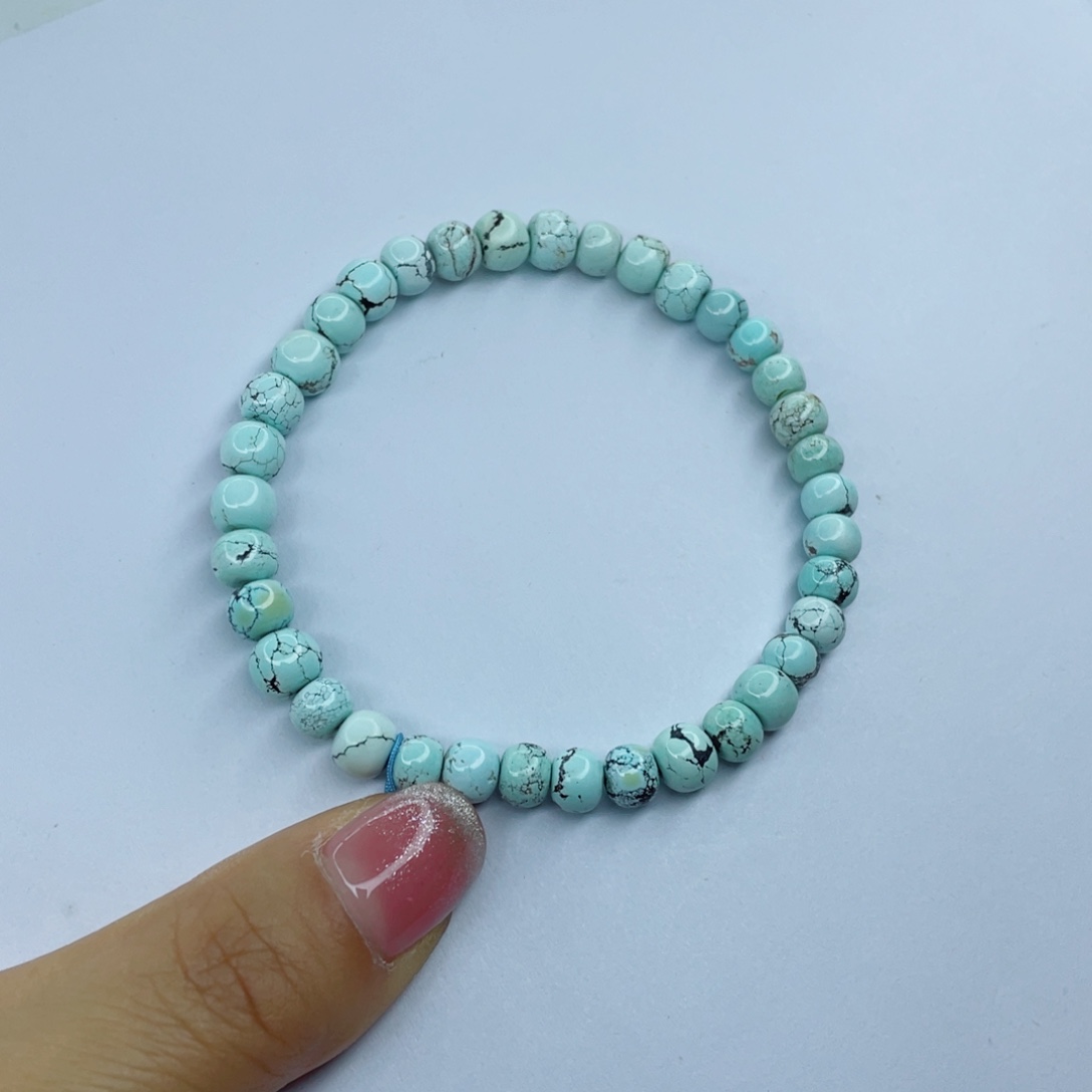 绿松石颈饰未镶嵌