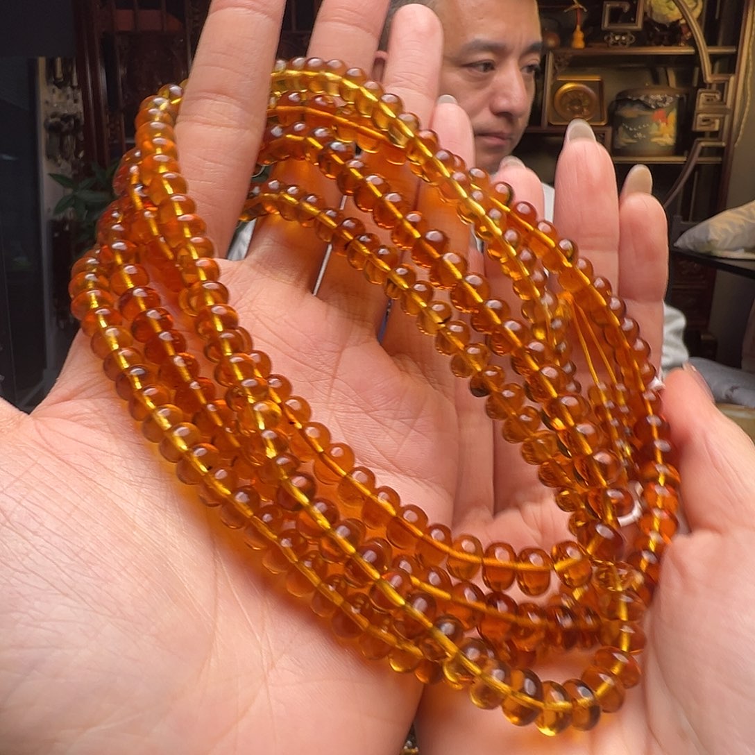 琥珀未镶嵌裸石抚顺琥珀20542七多样性发其一