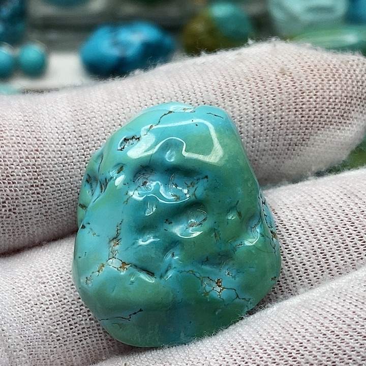 绿松石未镶嵌天然原矿 地大质检