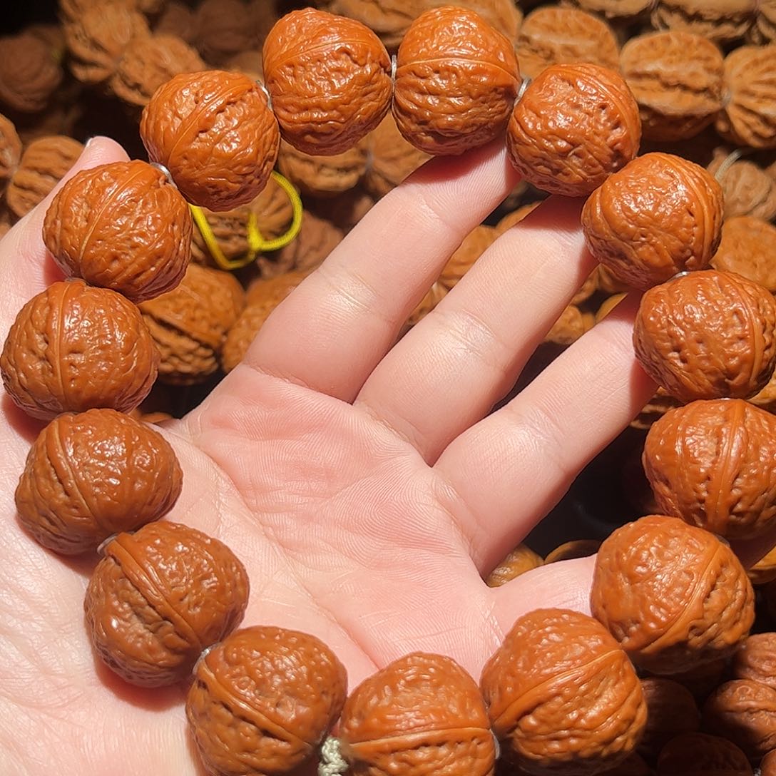 手串文玩核桃晚****）元宝