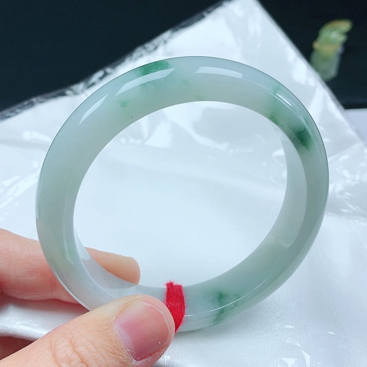 【闪购商品】翡翠手镯未镶嵌天然翡翠手镯