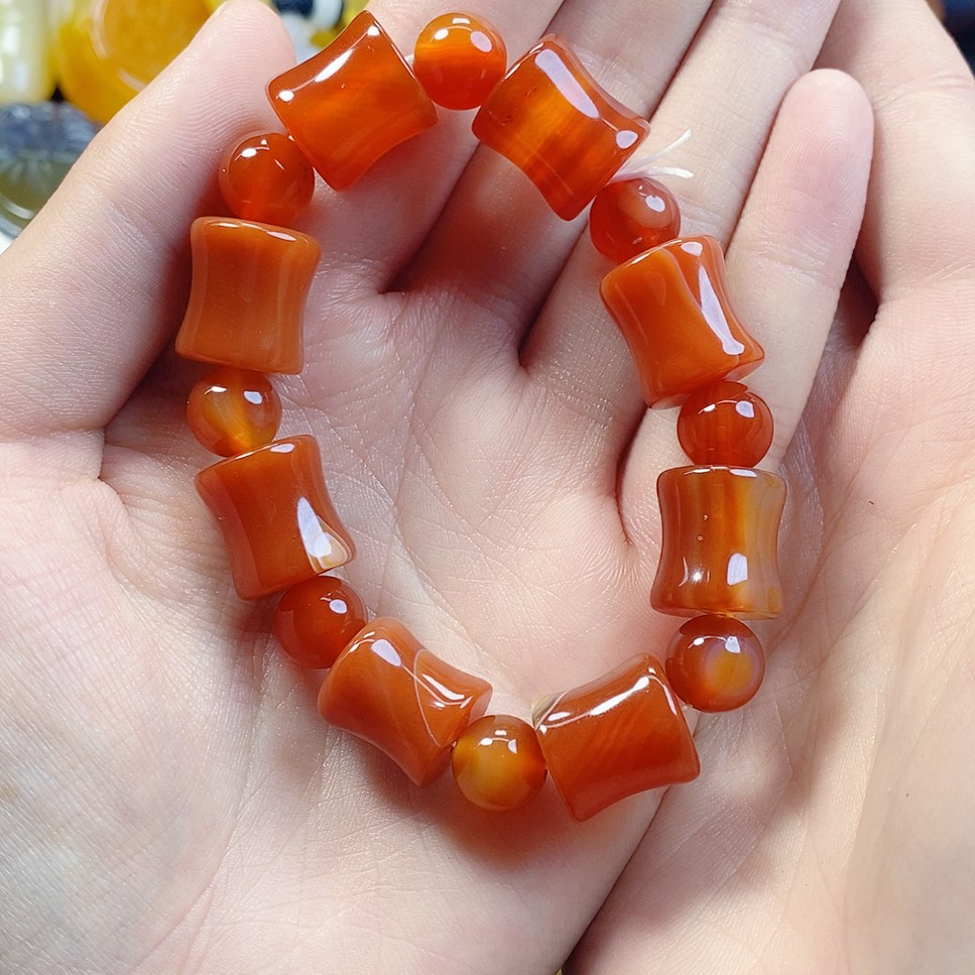 用***6玛瑙/玉髓未镶嵌珠宝奇石