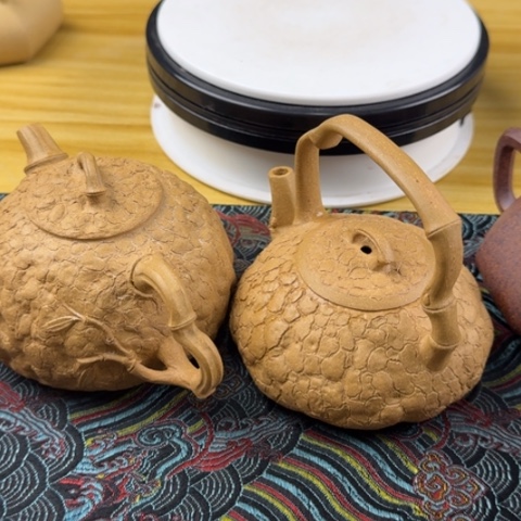 紫砂茶壶芸**生密密麻麻