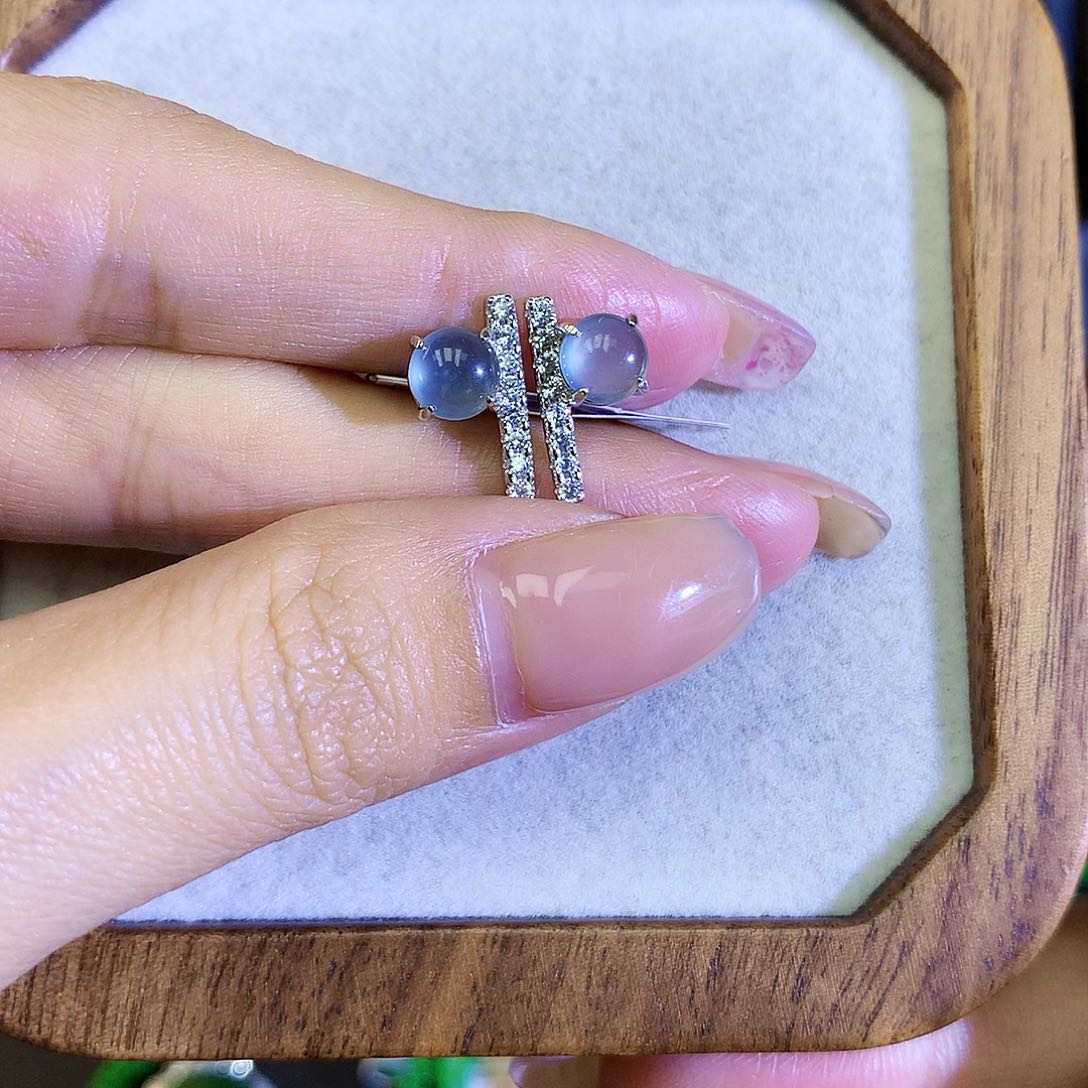 翡翠耳饰银S925镶嵌天然翡翠耳钉