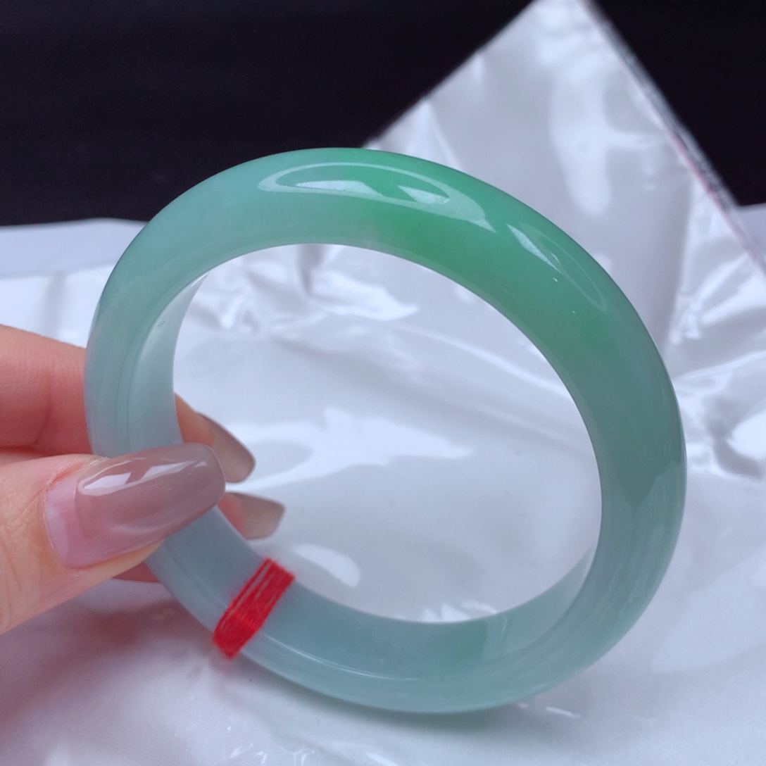 翡翠手镯未镶嵌手镯58