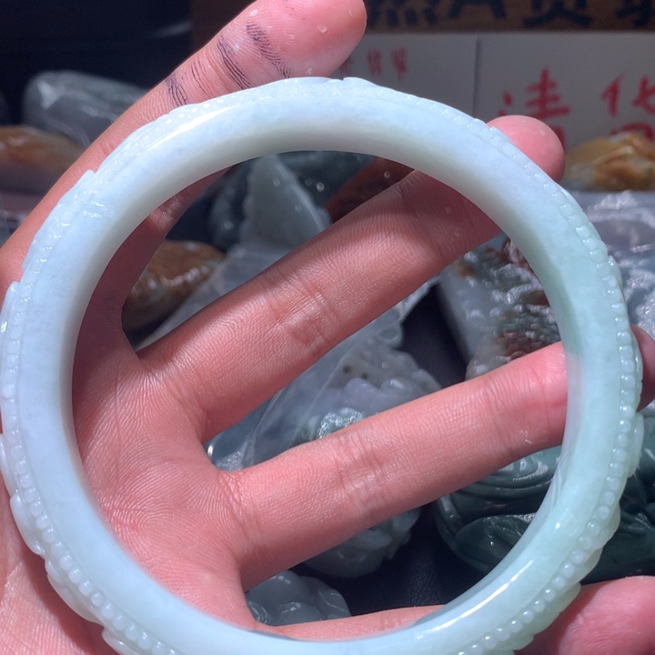 翡翠未镶嵌颈饰保真天然a货翡翠