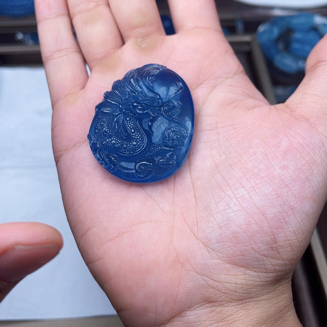 无非金属x***x海蓝吊坠