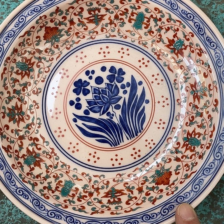 摆件陶红稀土细工缠枝莲盘