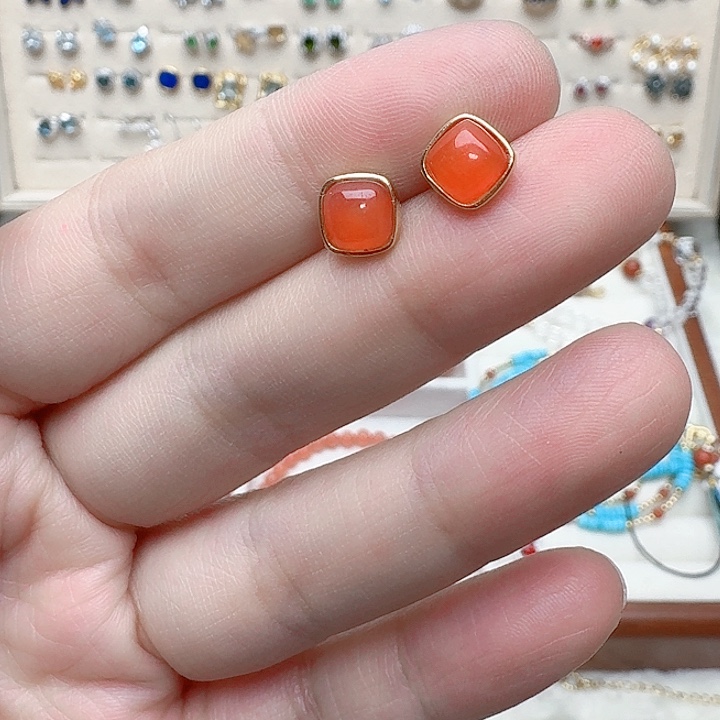 南红玛瑙耳饰银S925镶嵌耳钉