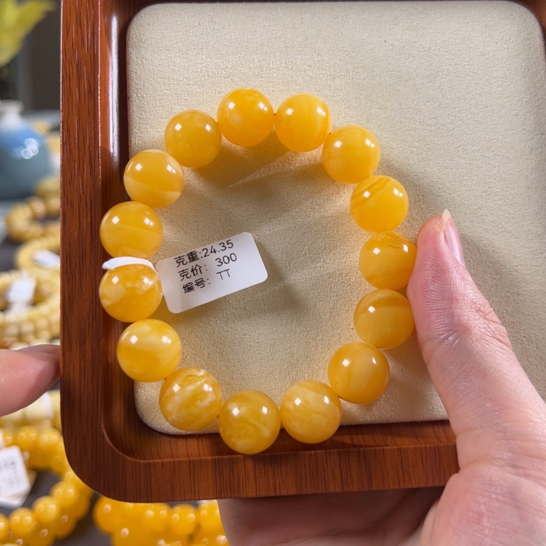 蜜蜡未镶嵌珠宝奇石14.2mm焦皮满蜡同料白花tt