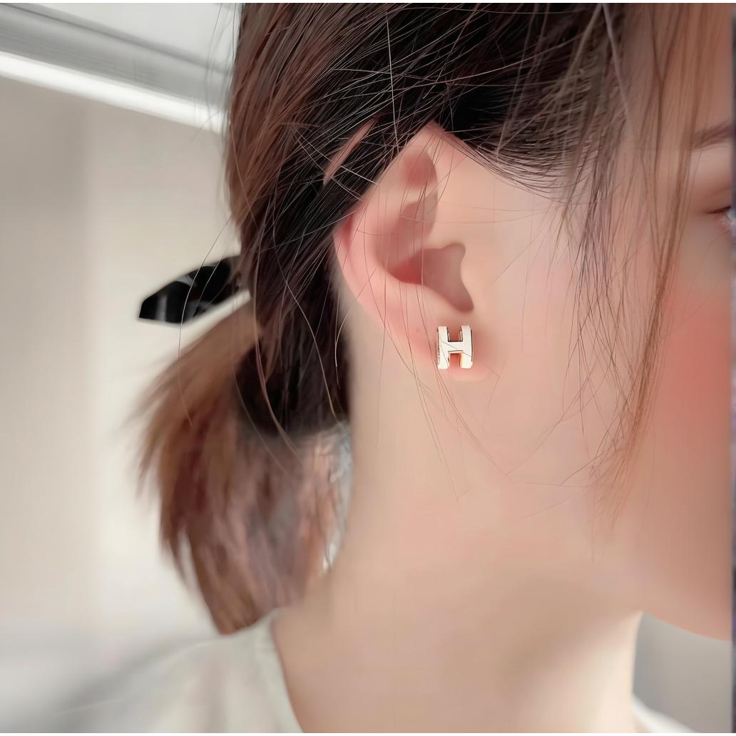 《JW》 H02 H30白色轻奢时尚复古欧美金色耳饰