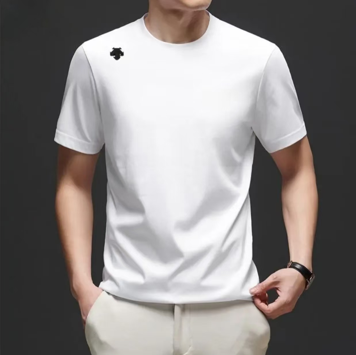 【海外撤柜  专卖店】新款圆领半袖纯棉短袖时尚休闲透气