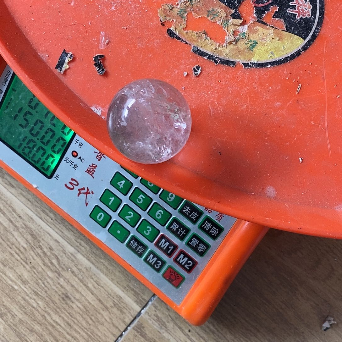亨***娃水晶未镶嵌珠宝半成品
