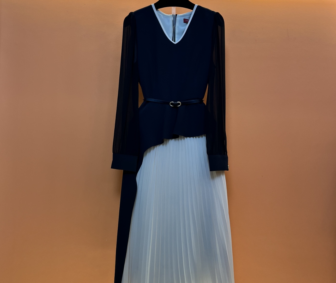 编码A55【QúeenMoon】经典轻奢百搭气质连衣裙拼接长裙 (定制女装)