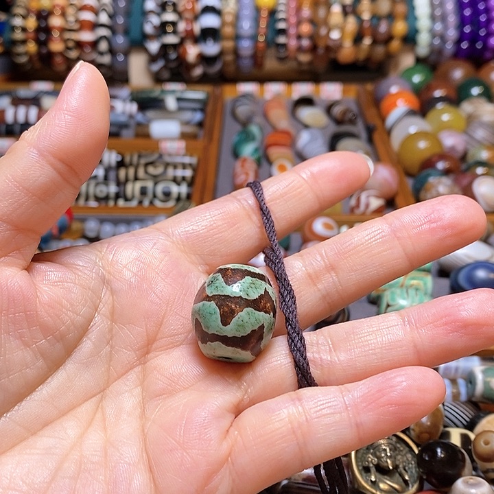 玛瑙/玉髓手串未镶嵌绿***?