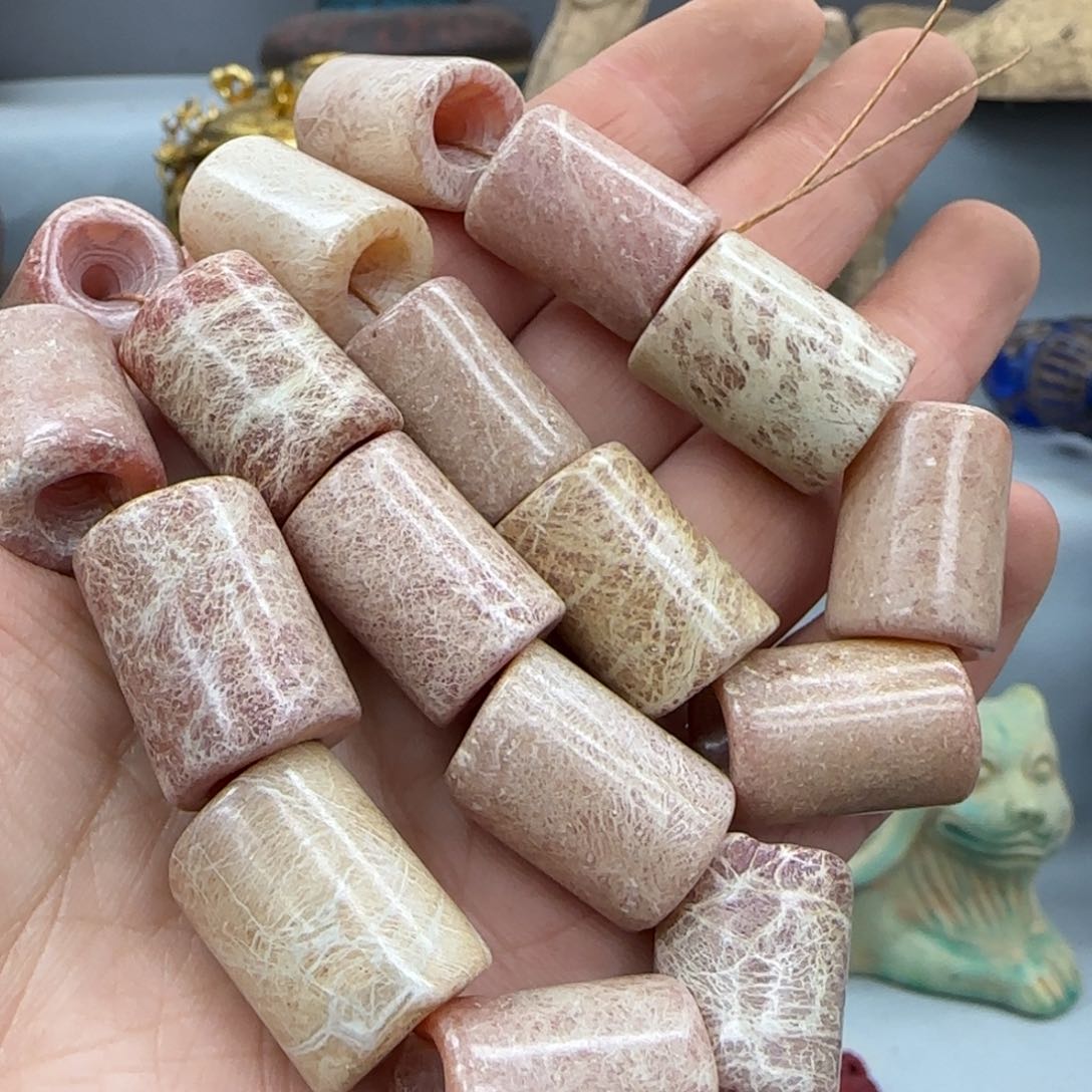 未镶嵌和田玉（糖玉）挂件桑*格