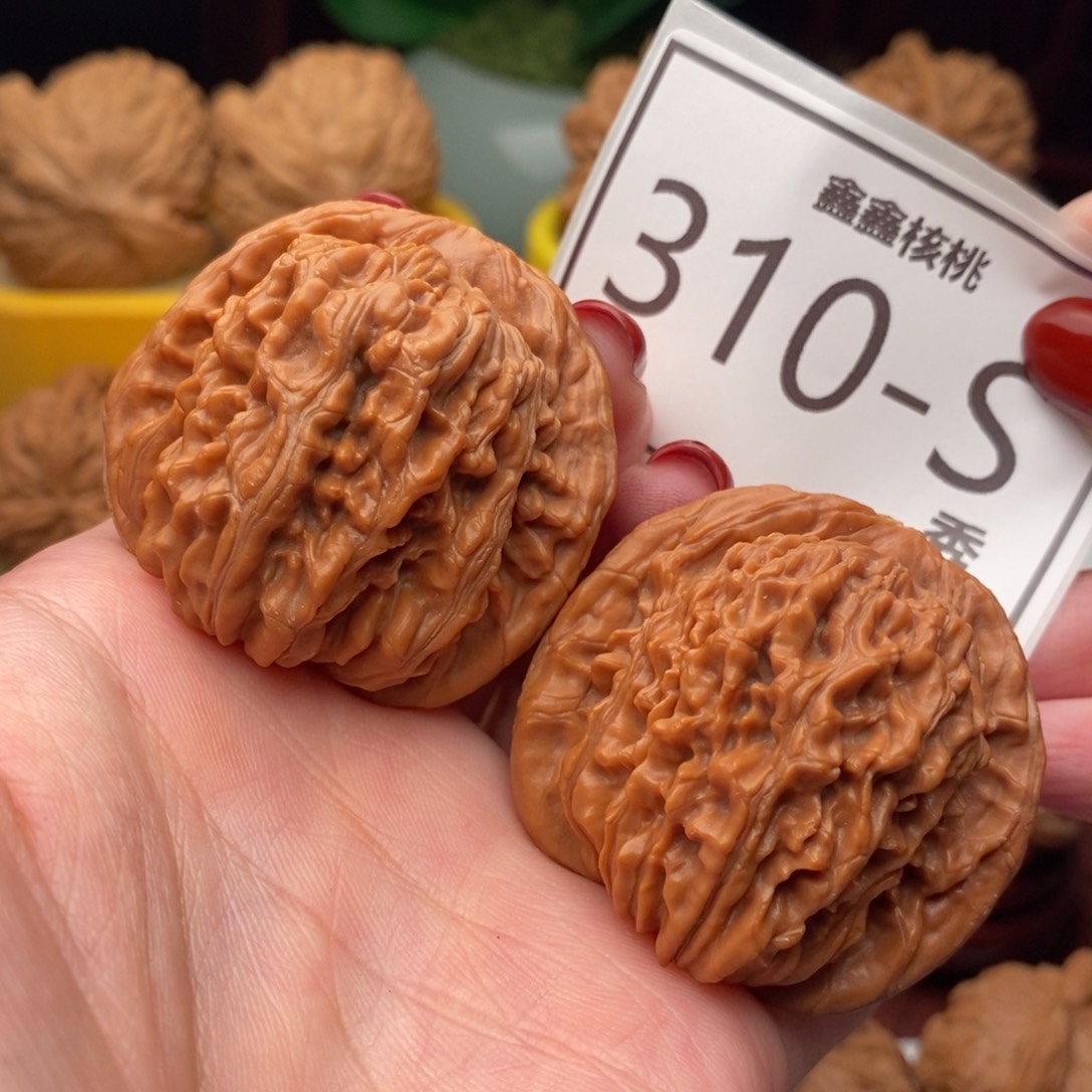 文玩核桃把件汉高楼43