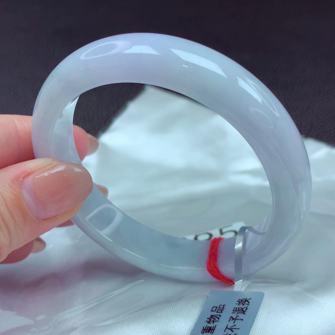 翡翠手镯未镶嵌手镯88