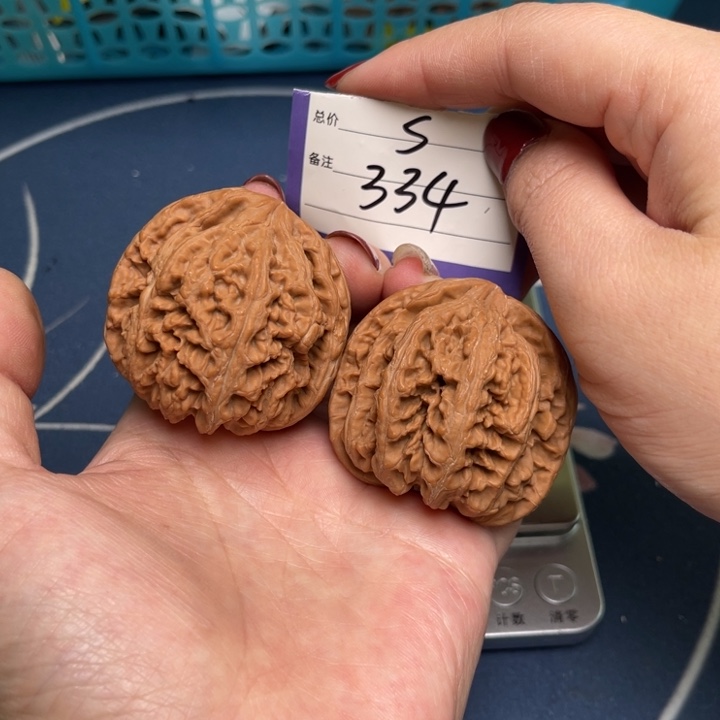 文玩核桃把件粗筋45