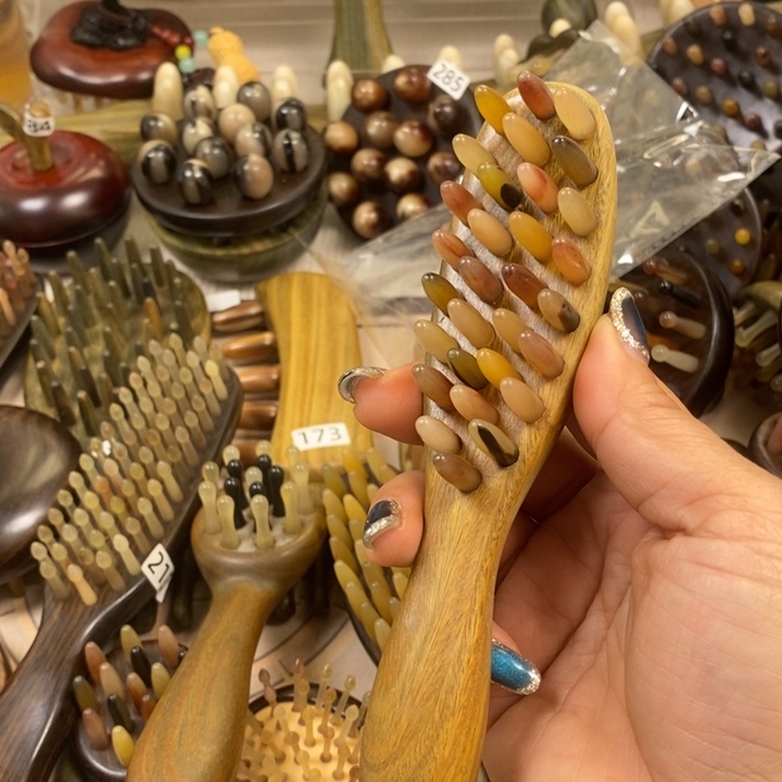 紫光檀30齿彩色梳齿