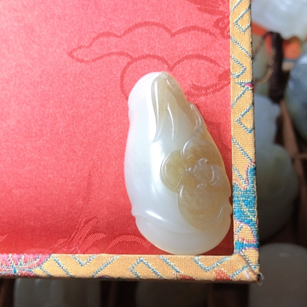 【闪购商品】颈饰未镶嵌和田玉