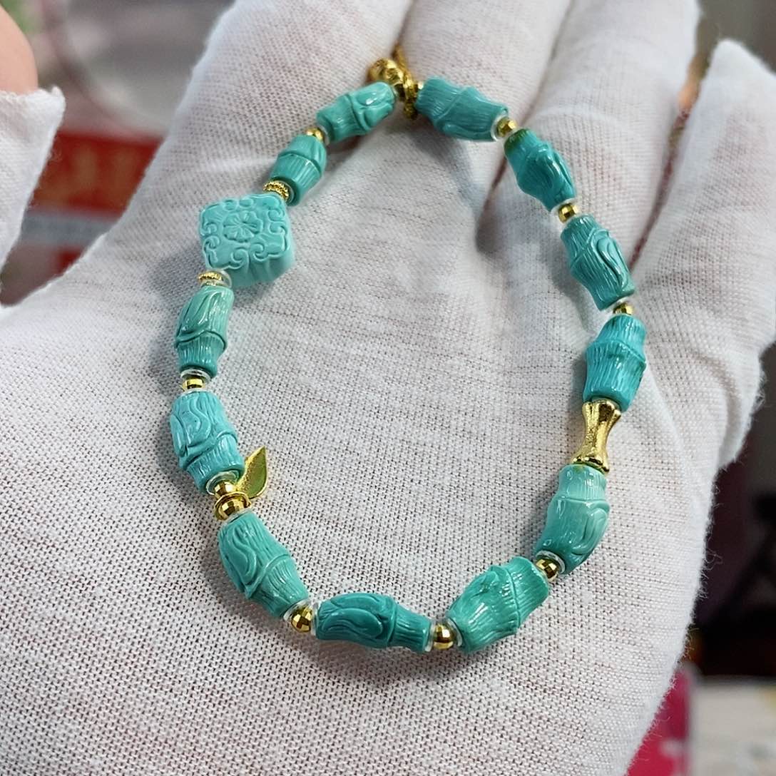 绿松石珠宝奇石18K金镶嵌