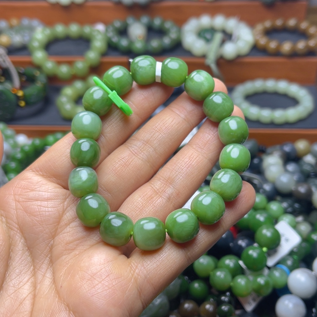 和田玉未镶嵌手链