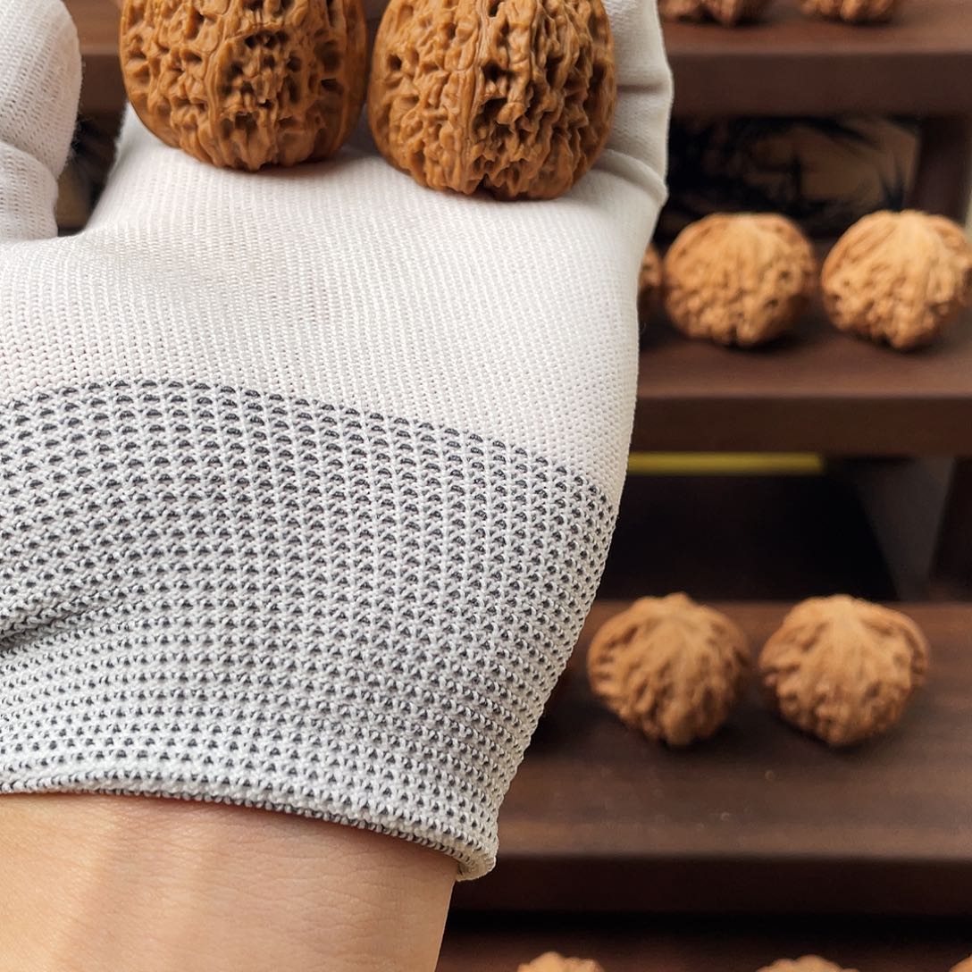 文玩核桃吊坠南疆石