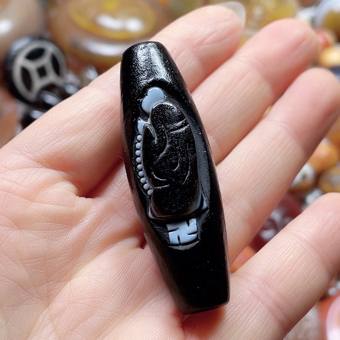 玛瑙/玉髓挂件未镶嵌