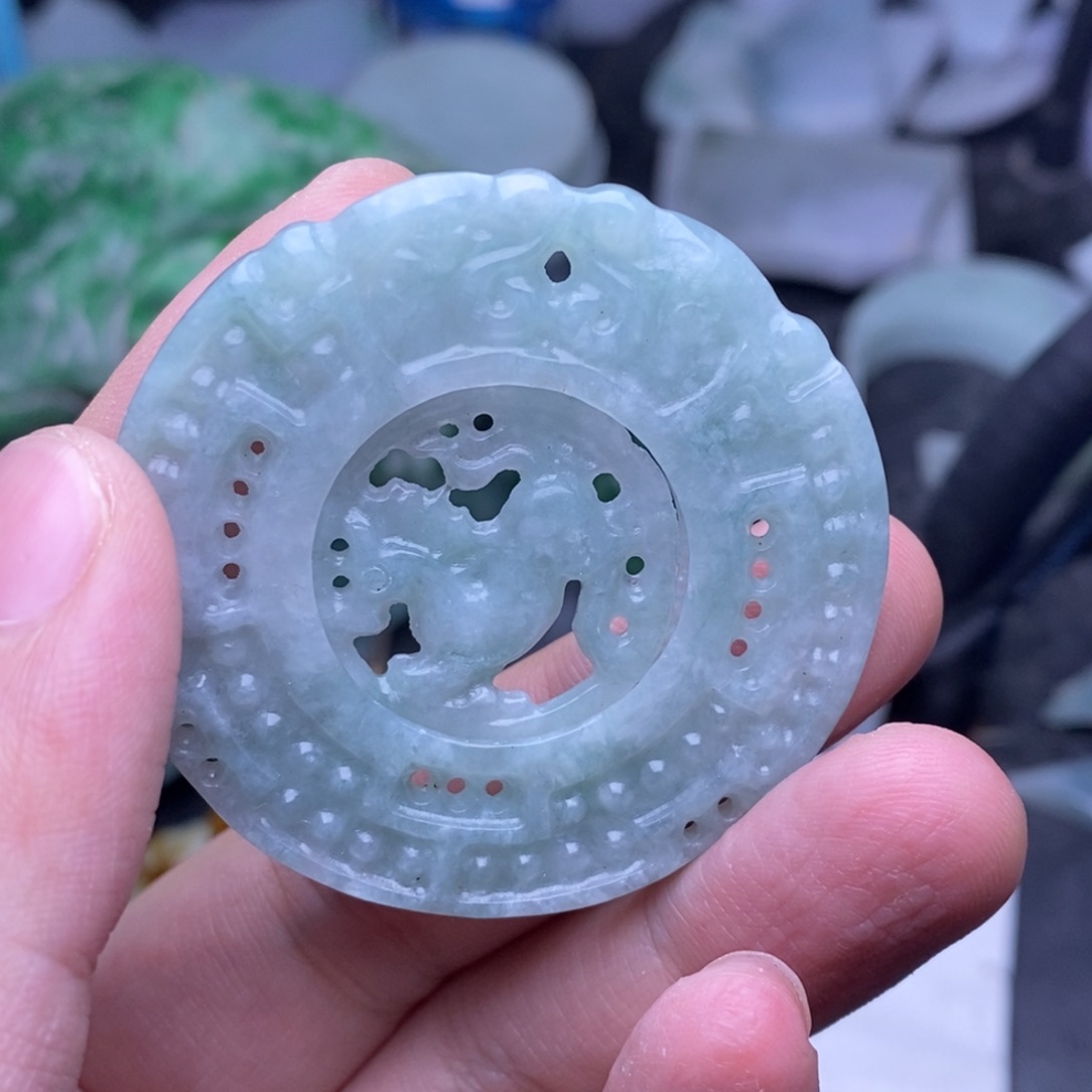 似***梦定制翡翠未镶嵌    