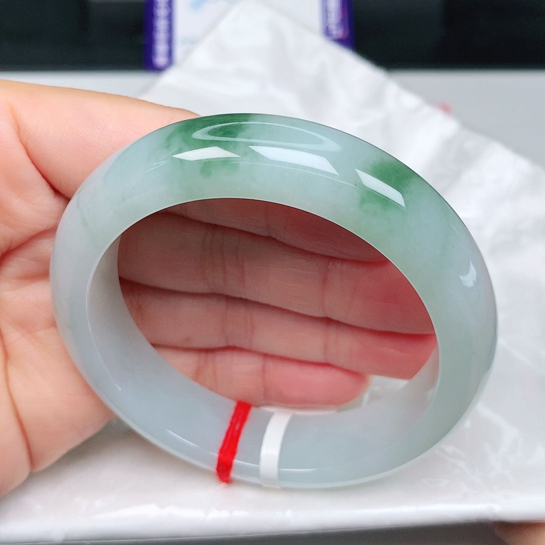 未镶嵌手镯翡翠飘绿轮胎15