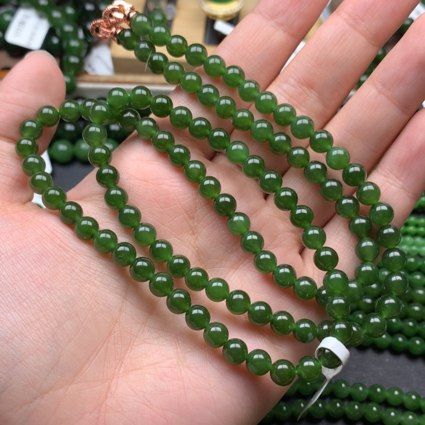 【闪购商品】颈饰未镶嵌和田玉（碧玉）6m菠菜绿无黑