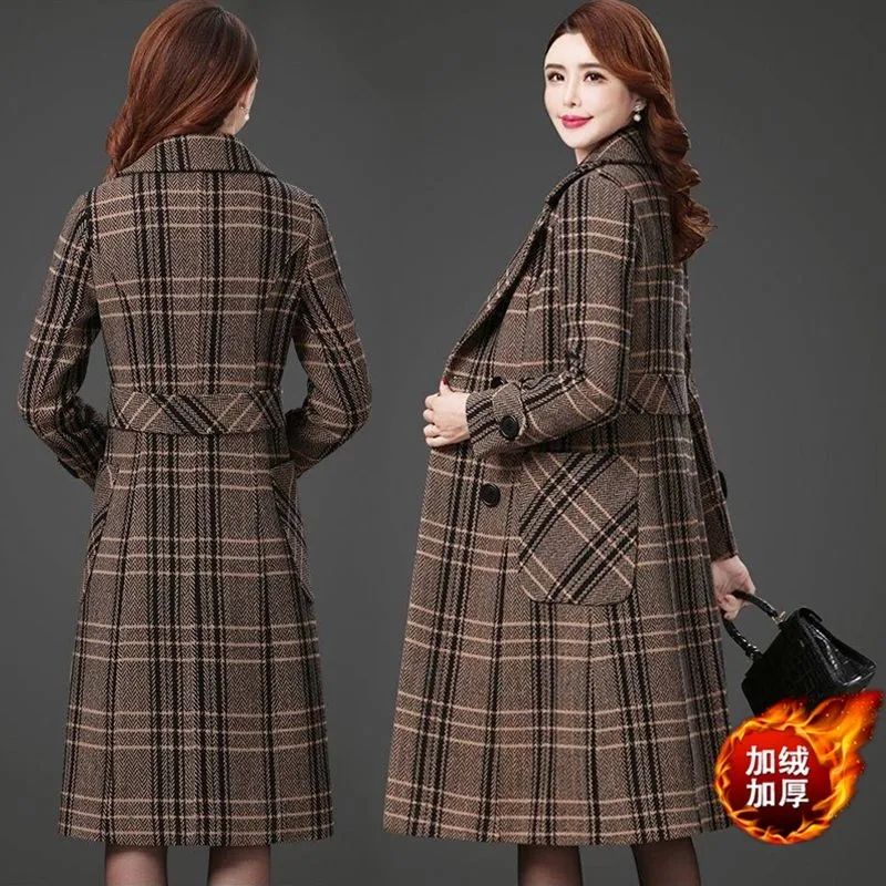 梵乐芬300斤大码长款外套高档女风衣胖妈妈加绒加厚过膝中老年妈