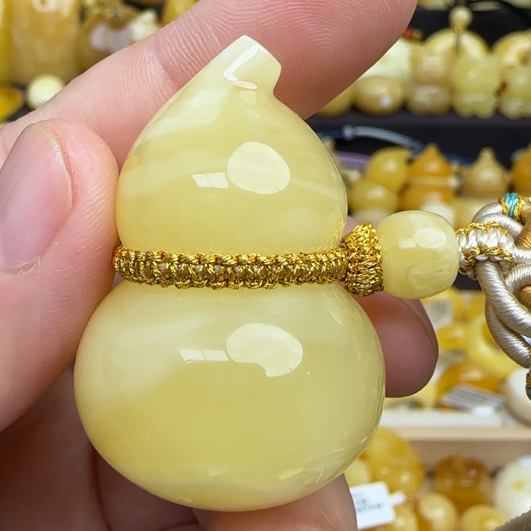 琥珀套链未镶嵌天然溶洞妖花蜜蜡葫芦吊坠